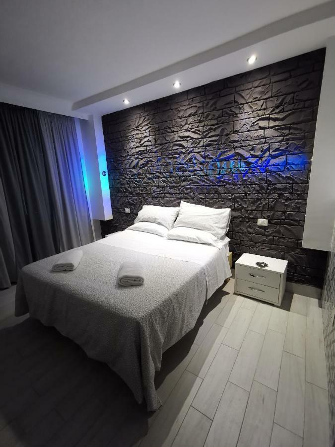 Hotel Clinton Casoria Eksteriør bilde