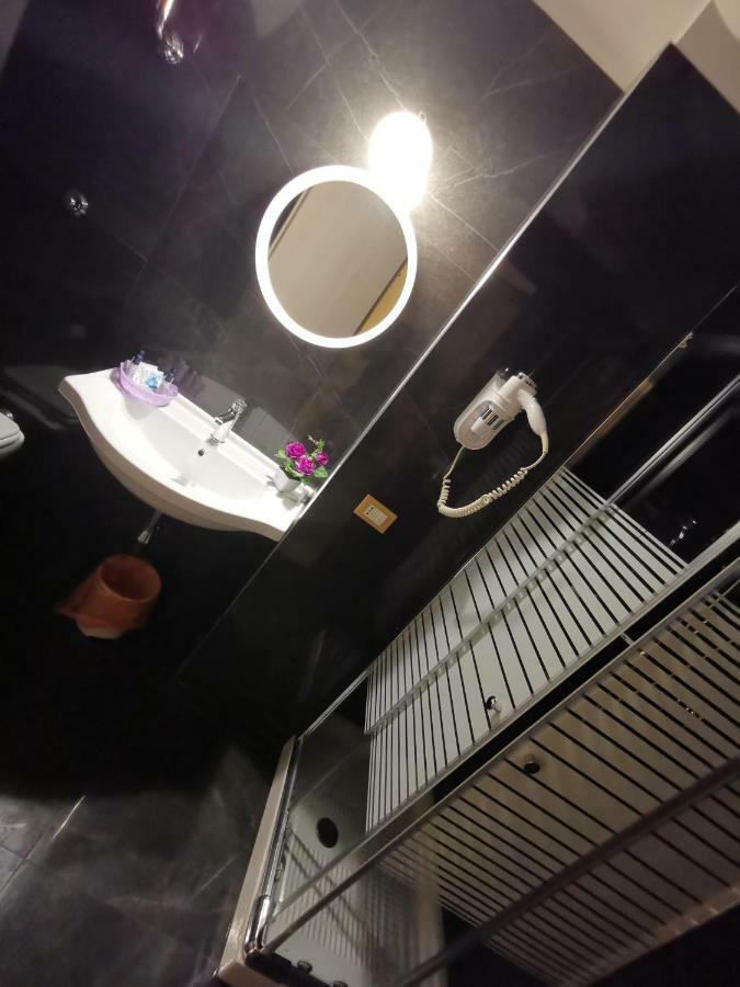 Hotel Clinton Casoria Eksteriør bilde